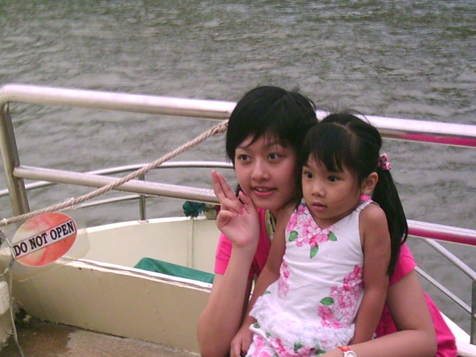 PHTO0100